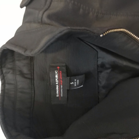 Black water repellent women’s jacket - Picture 3 of 4